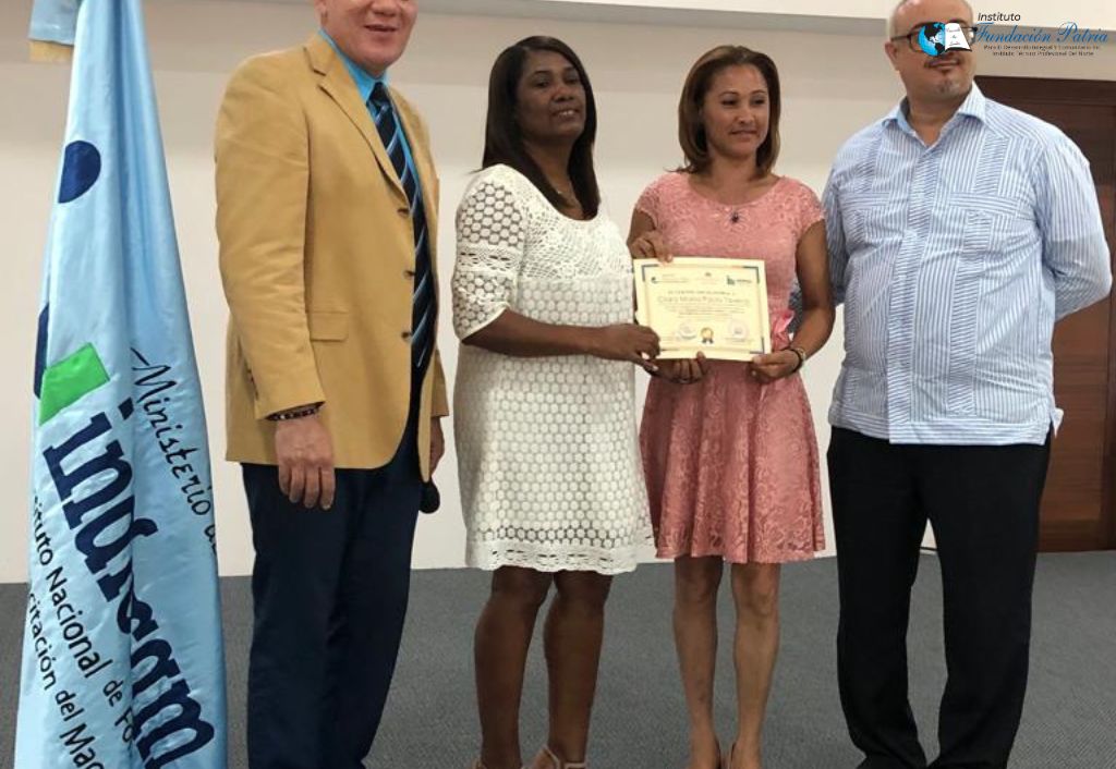 curso instituto fundacion patria puerto plata